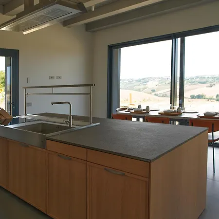 Panevi 住宿加早餐酒店